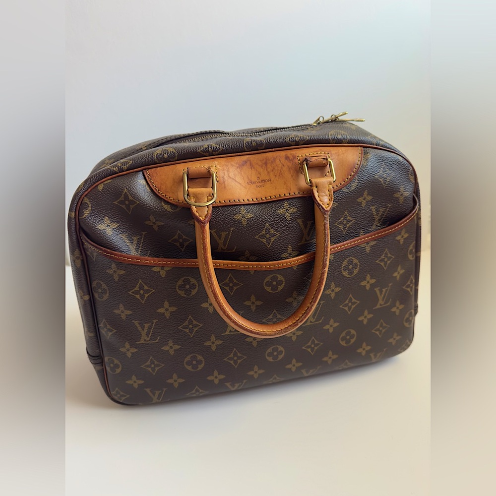 Vintage Louis Vuitton Monogram Authentic Deauville Bag